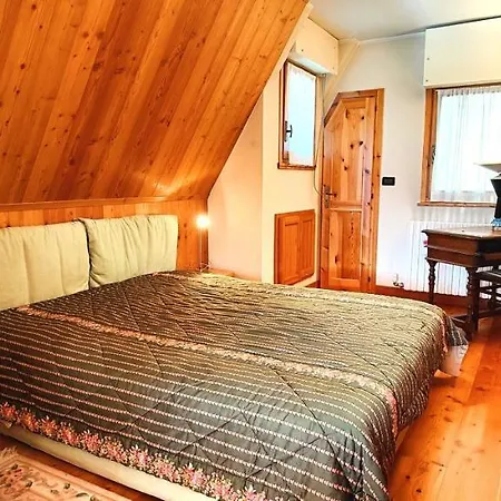 Hostdomus Apartment