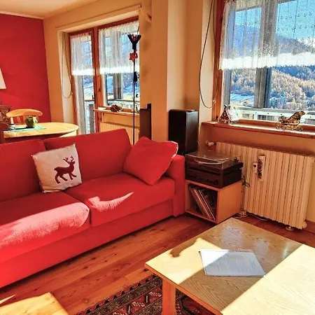 アパート Hostdomus