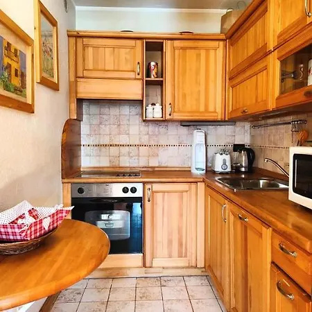 Hostdomus *